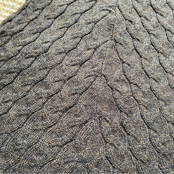 NWOT Alpaca Peru One Size Cable Knit Cowl Neck Poncho Sweater Dark Brown Wool - Picture 4 of 6